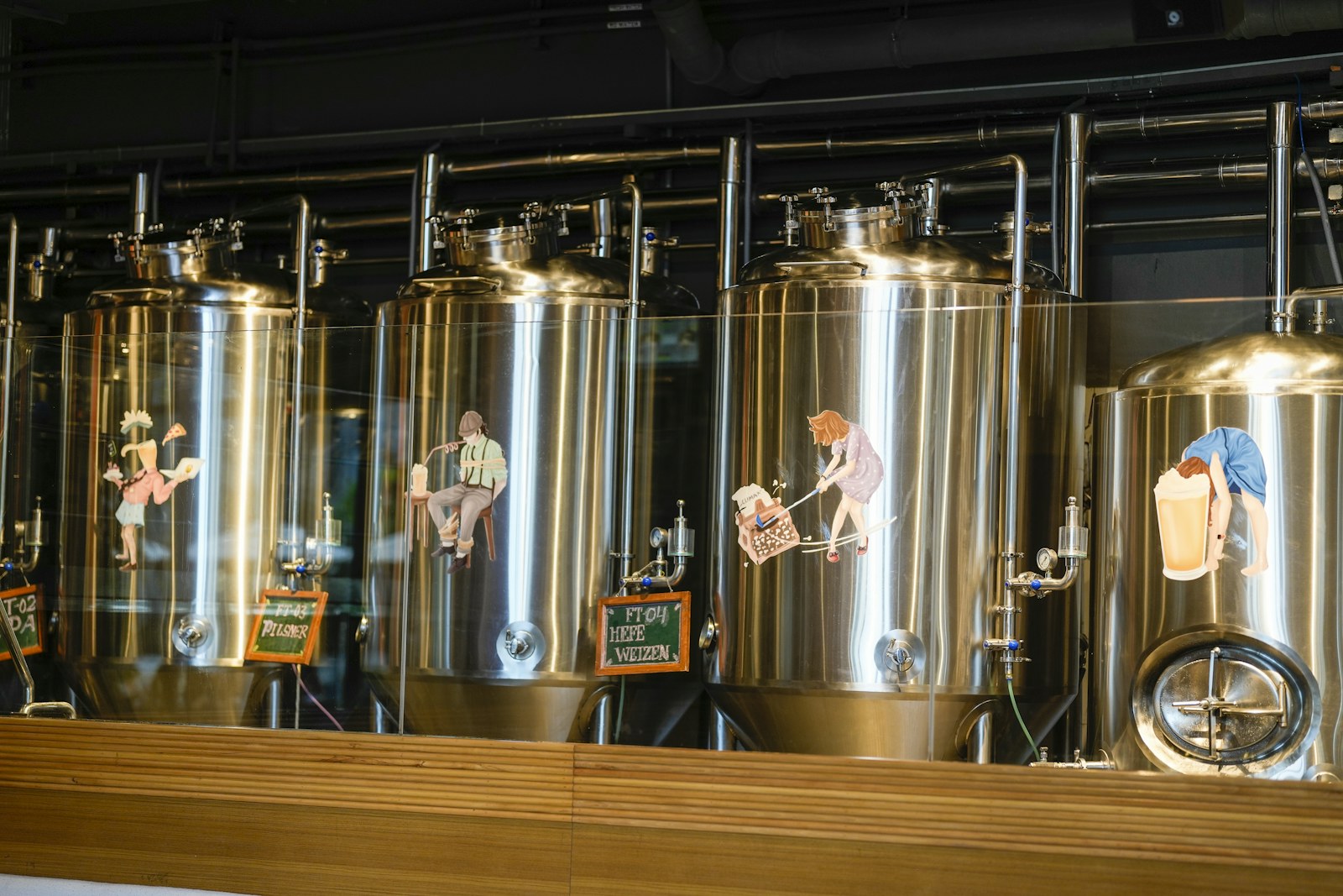 Hold your cold store, zone the packaging hall, and keep brewhouse steam out of the areas that cannot take it.