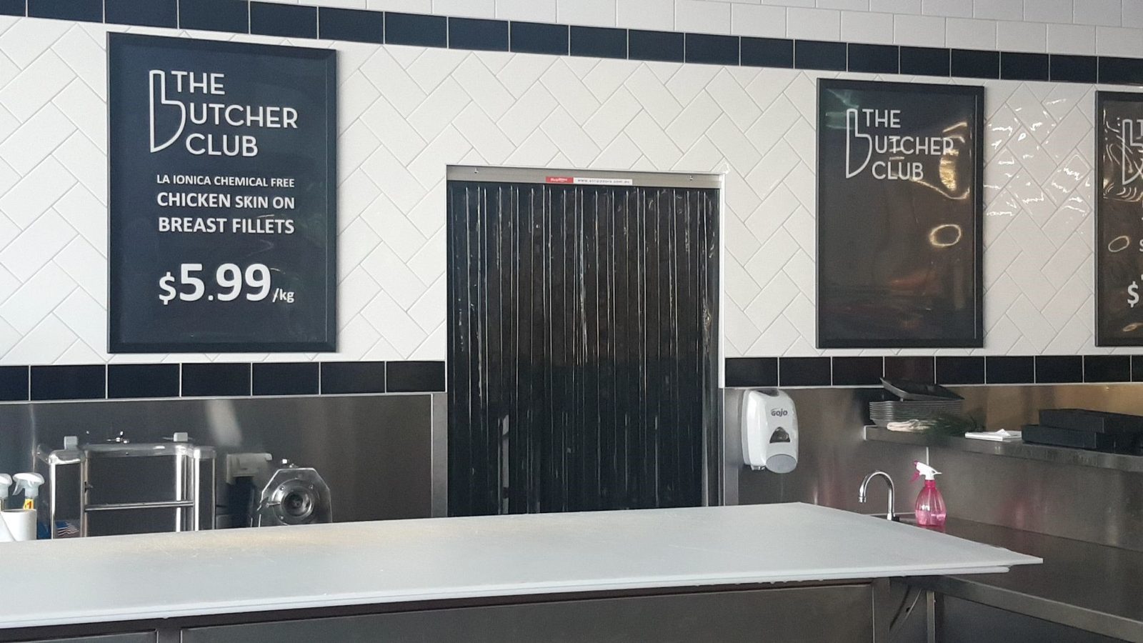 Heavy-duty PVC strip curtains designed for Australian butchers. Hold your cold chain, keep pests out, and meet hygiene requirements.